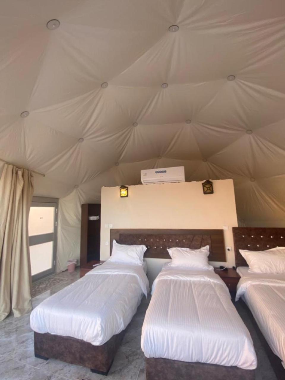Rum Kingdom Camp Wadi Rum Esterno foto