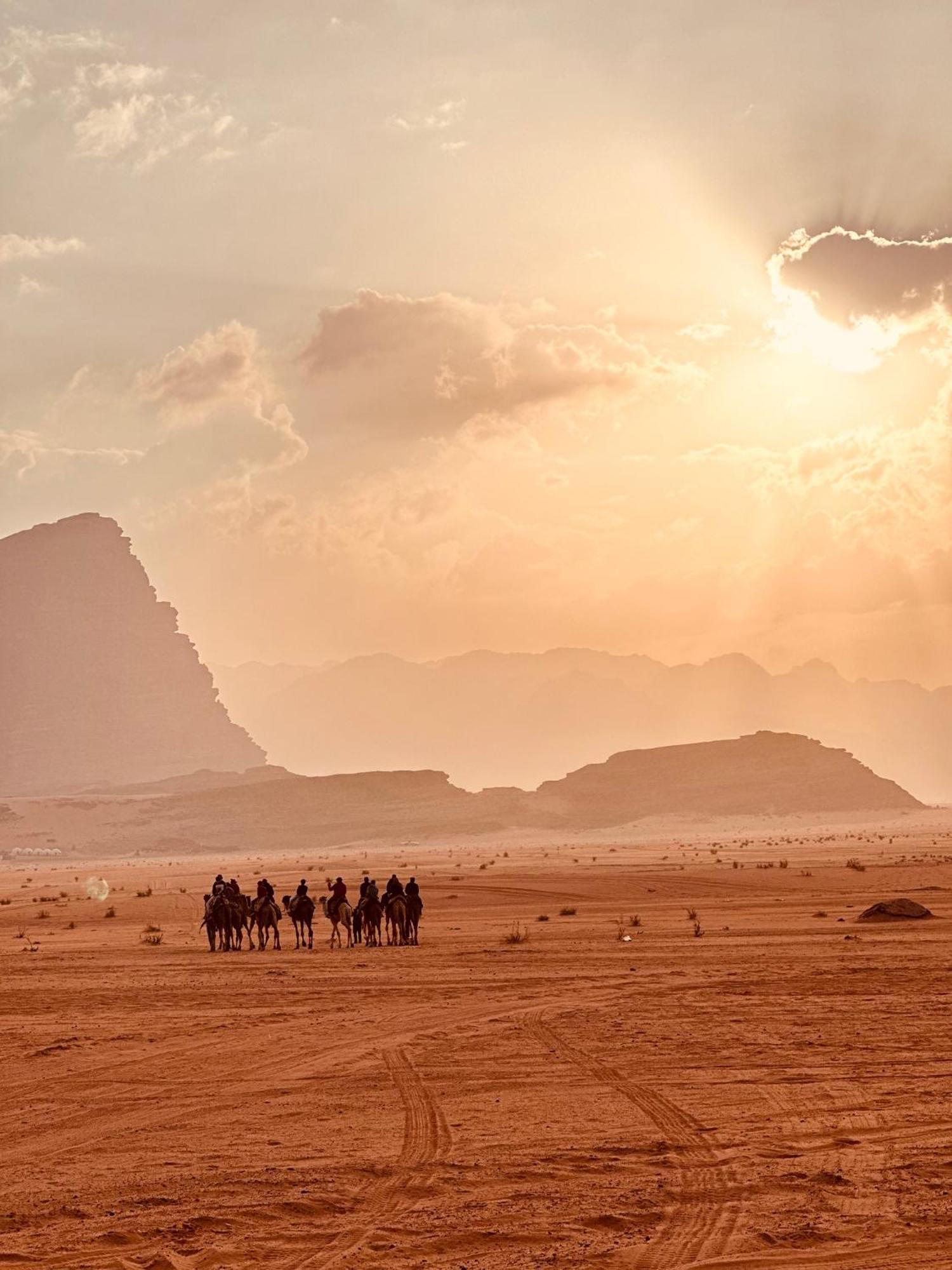 Rum Kingdom Camp Wadi Rum Esterno foto