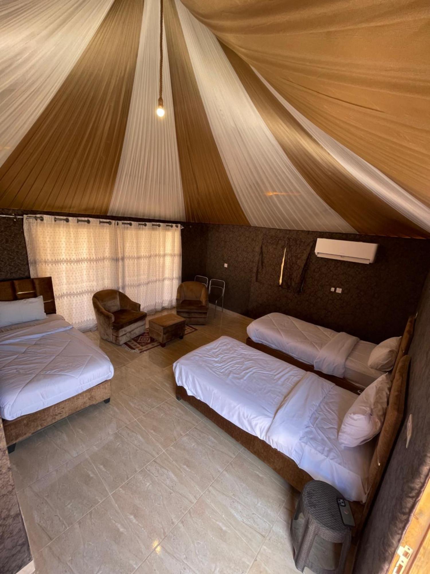 Rum Kingdom Camp Wadi Rum Esterno foto